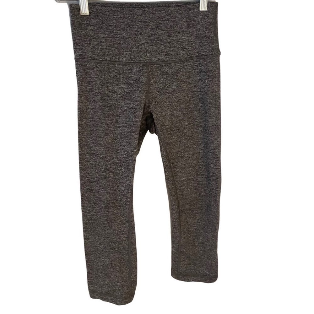 Lululemon Cropped Heather Grey Leggings